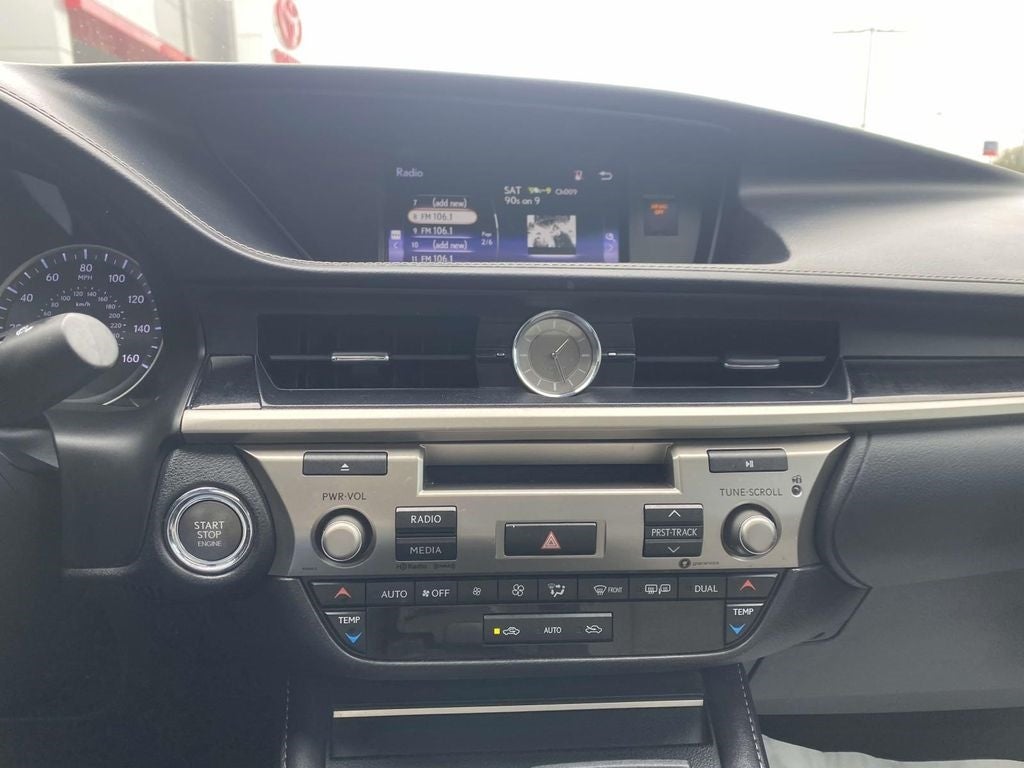 2017 Lexus ES 350 Base